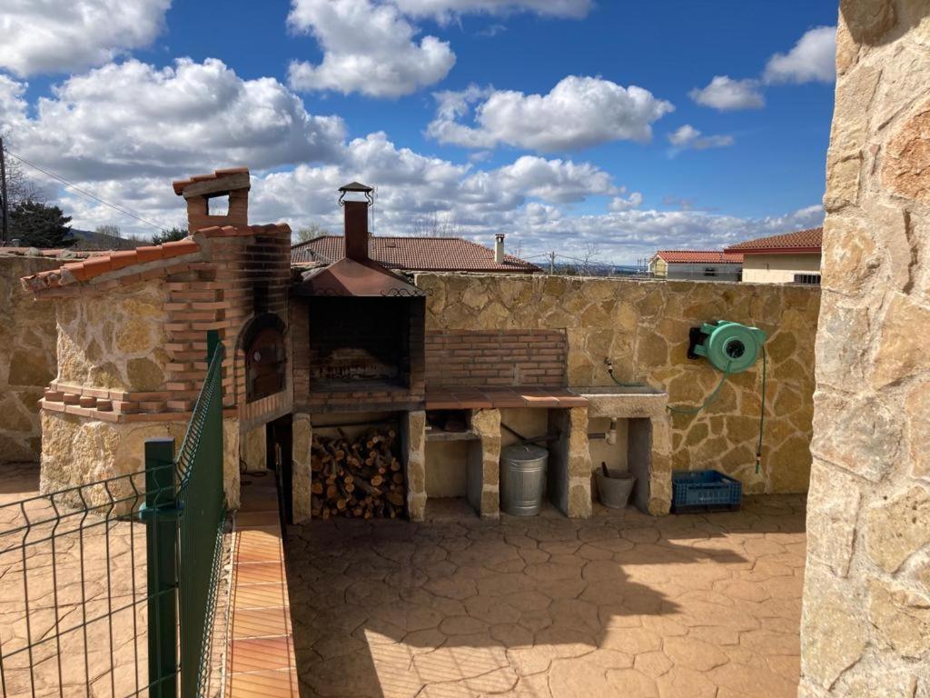 Casa El Descanso Ortigosa Del Monte Exterior foto